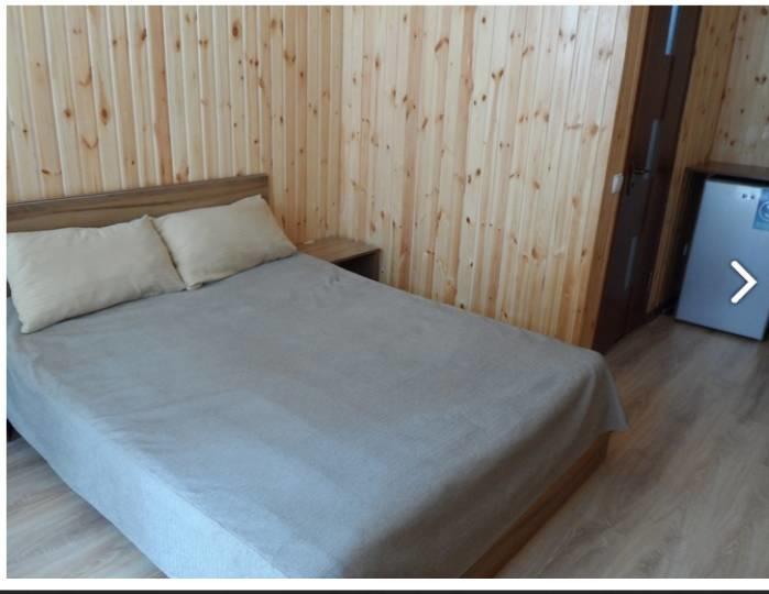 Hotel Gostinyi Dvor Bosteri Buitenkant foto